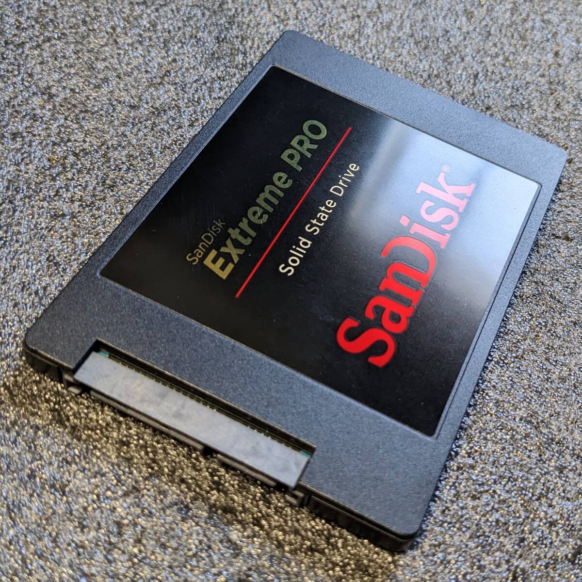 【中古】SanDisk Extreme PRO 240GB SDSSDXPS-240G [2.5インチ SATA3 7mm厚 MLC 健康状態93％]