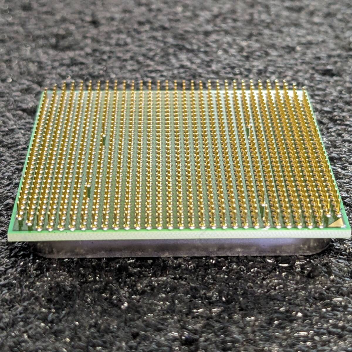 【中古】AMD Athlon 64 X2 5000+ Black Edition [SocketAM2 Brisbane]_画像4