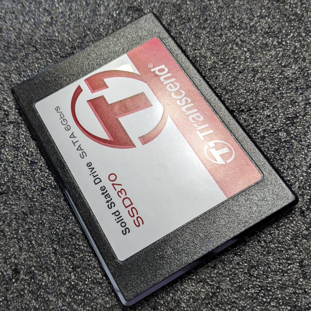 [ б/у ]Ttranscend SSD370 64GB TS64GSSD370 [2.5 дюймовый SATA3 7mm толщина MLC здоровье состояние 99%]
