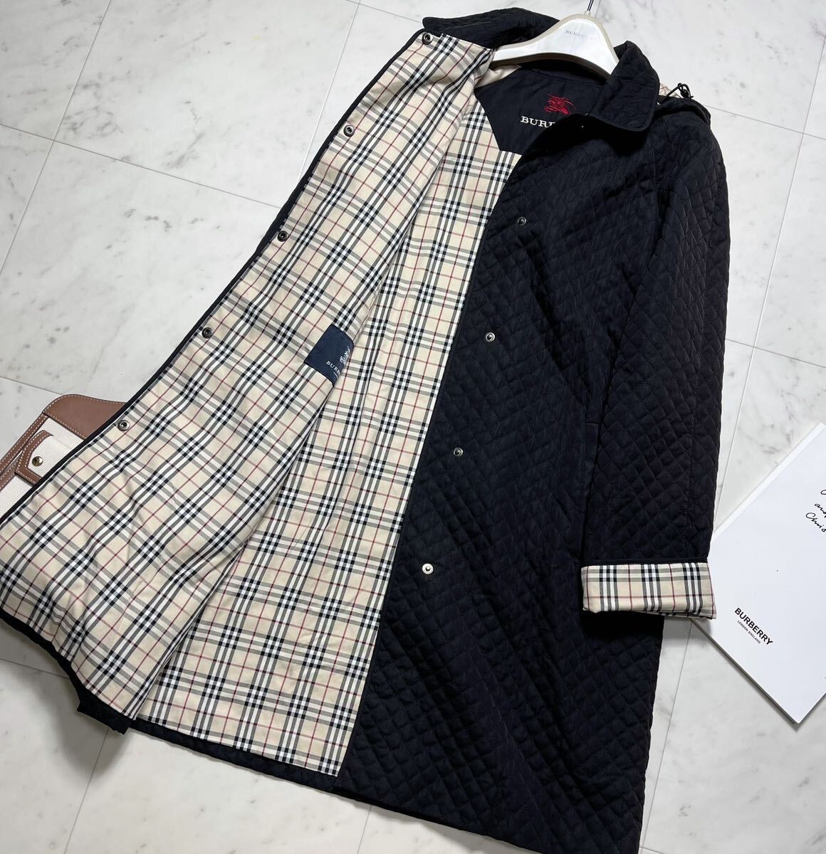 大きいサイズ 美品 バーバリー BURBERRY バーバリーロンドン キルティングコート ロングコート ノバチェック フード ブラック 11号 XLの画像4