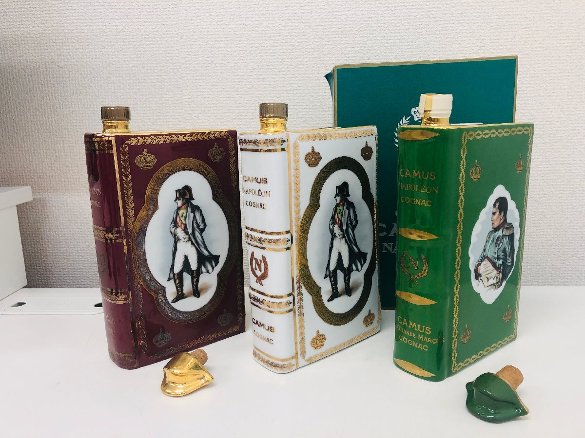 【M73】【送料無料】CAMUS NAPOLEON カミュ ナポレオン ブック 3本 まとめて ブランデー 未開栓 古酒 洋酒_画像1