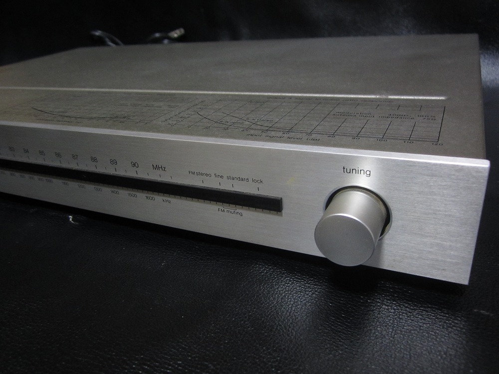 ★☆テクニクス Technics ST-8077 FM/AMステレオチューナー 中古品☆★_画像3