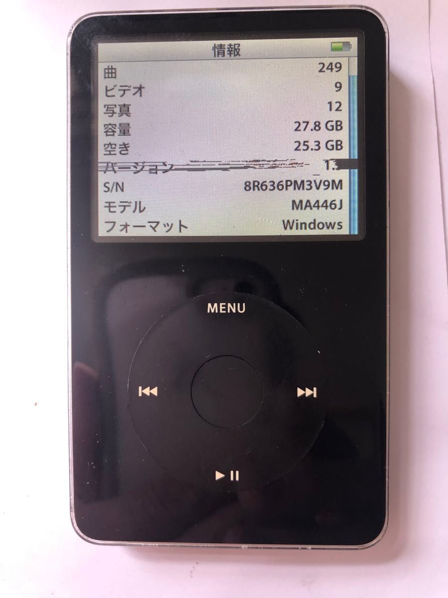 iPod classic 5.5世代　30GB 動作確認済　液晶難あり　本体のみ 真っ黒モデル
