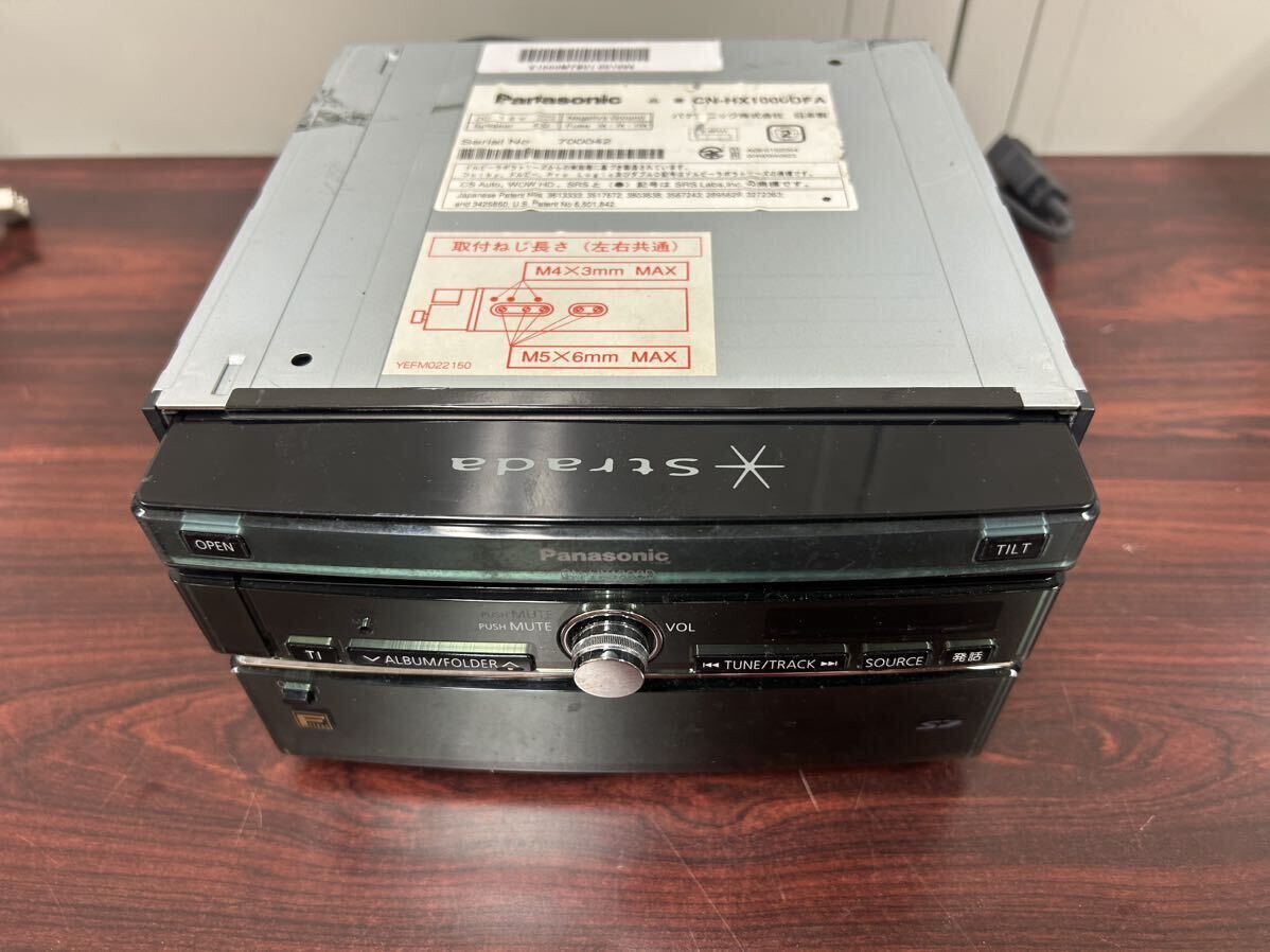 【通電確認済】パナソニックPanasonic HDD CN-HX1000D Strada Fクラス フルセグ Bluetooth _画像2