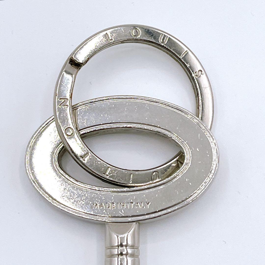  Louis Vuitton M67143porutokre travel key charm silver Logo 