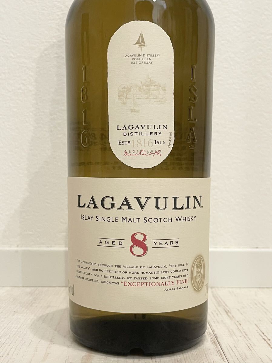 送料無料 ラガヴーリン 16年 8年 正規品 アイラ シングルモルト 新品未開栓箱付 2本 LAGAVULIN 16YO 8YO ISLAY SINGLE MALT SCOTCH WHISKY_画像5