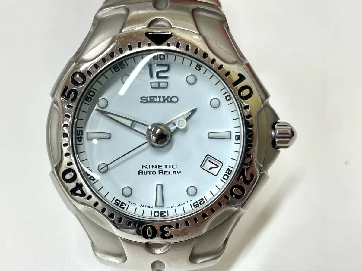 FS2187 SEIKO KINETIC AUTO RELAY セイコー キネティック オートリレー 5J22-0A50 腕時計 自動巻き 白文字盤 時計 現状稼働品_画像2