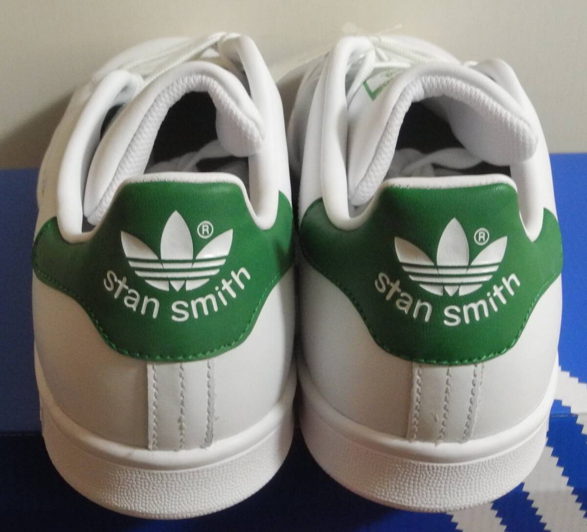 新品 スタンスミス 2019年製 JP26.5cm 白×緑 M20324 生産終了 天然皮革 adidas stansmith ホワイト×グリーン 本革 ABCマート 定番人気の画像9