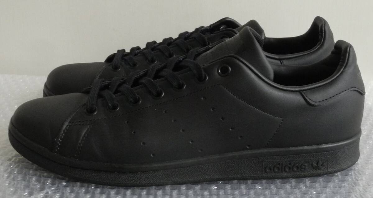 スタンスミス 2020年製 JP29.0cm 黒 M20327 生産終了 天然皮革 adidas stansmith ブラック オールブラック_画像1