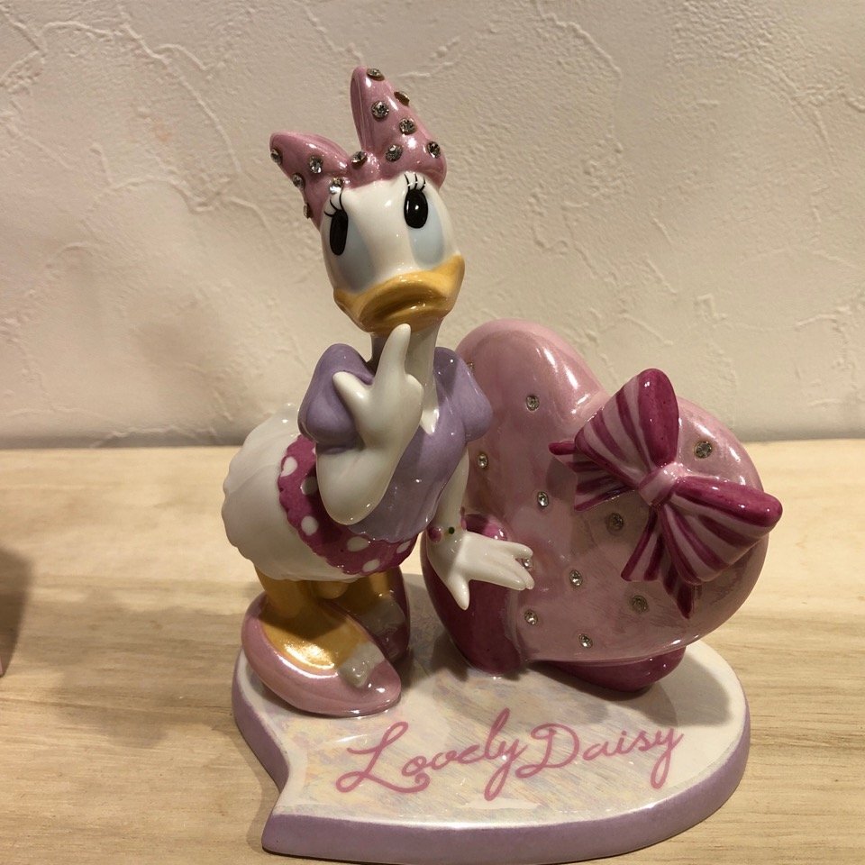 600個限定品　デイジー　イヤーフィギュア　2012　ディズニー　Disney　No.45　加藤工芸 陶器 置物 管理001_画像2