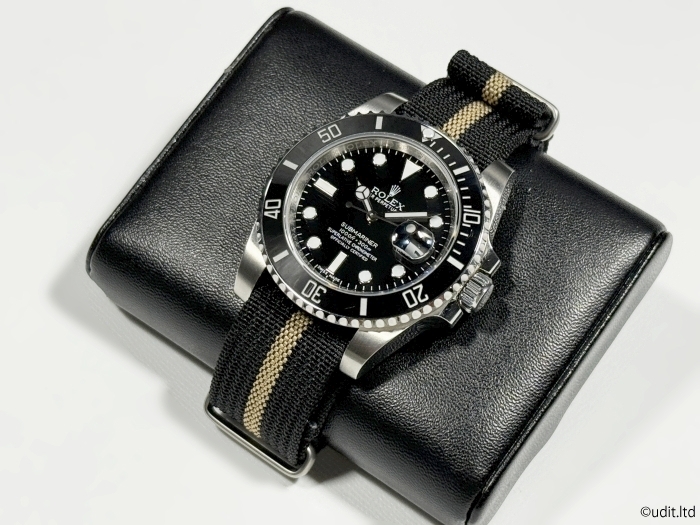 ラグ幅：20mm リブ編み 高品質 NATOストラップ カラー：ブラック/カーキ 腕時計ベルト ナイロン バンド ファブリック ribの画像3