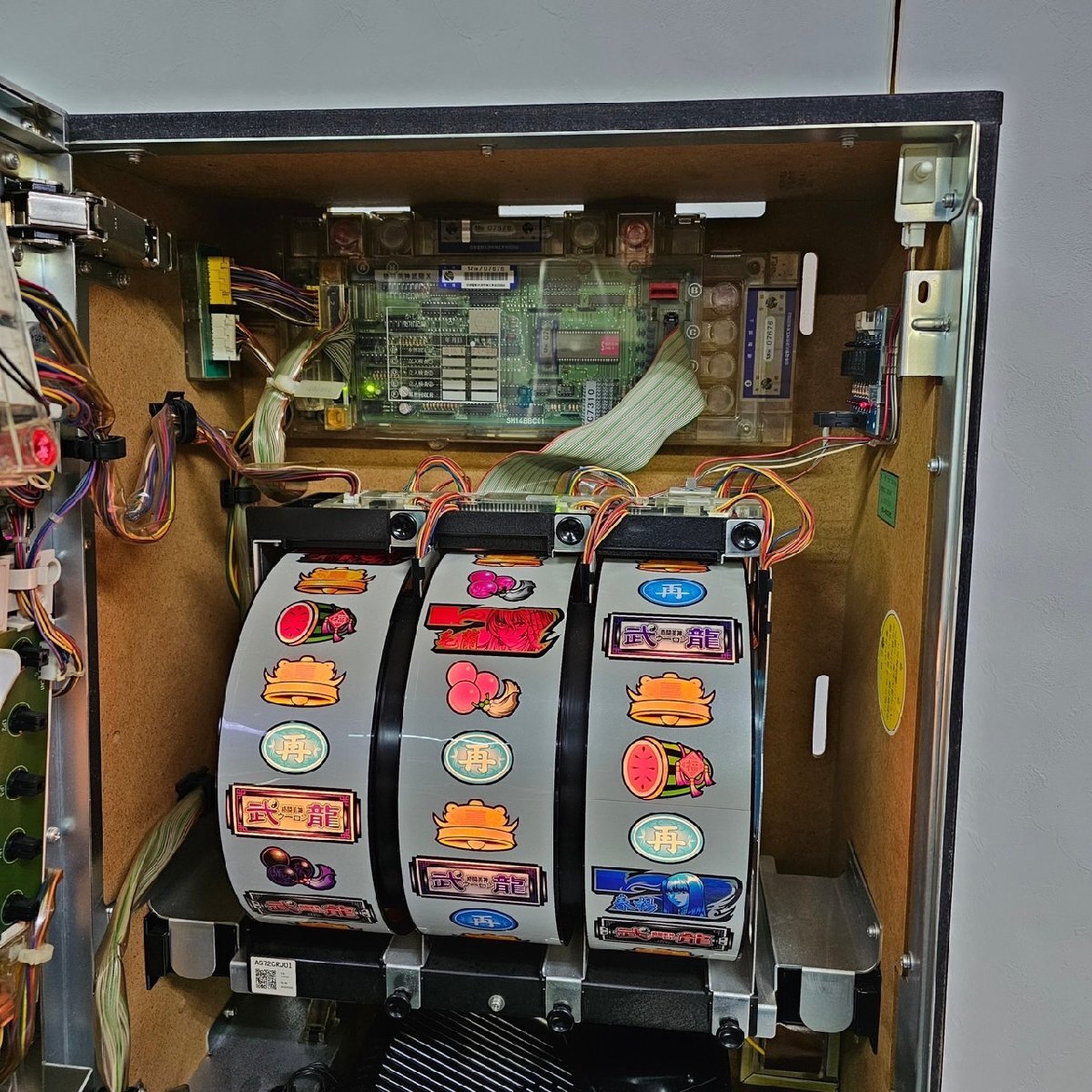 Yahoo!オークション - パチスロ スロット実機 「格闘美神 Yahoo!オークション - パチスロ スロット実機 「格闘美神