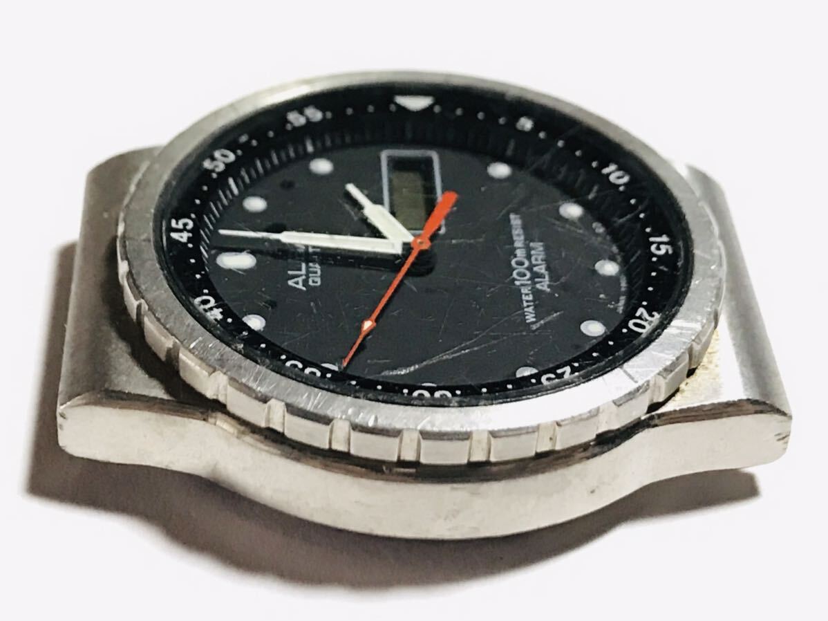 SEIKO ALBA Y960-6031 メンズウォッチ 腕時計 セイコー アルバ アナログのみ稼働中 ジャンク ①_画像4