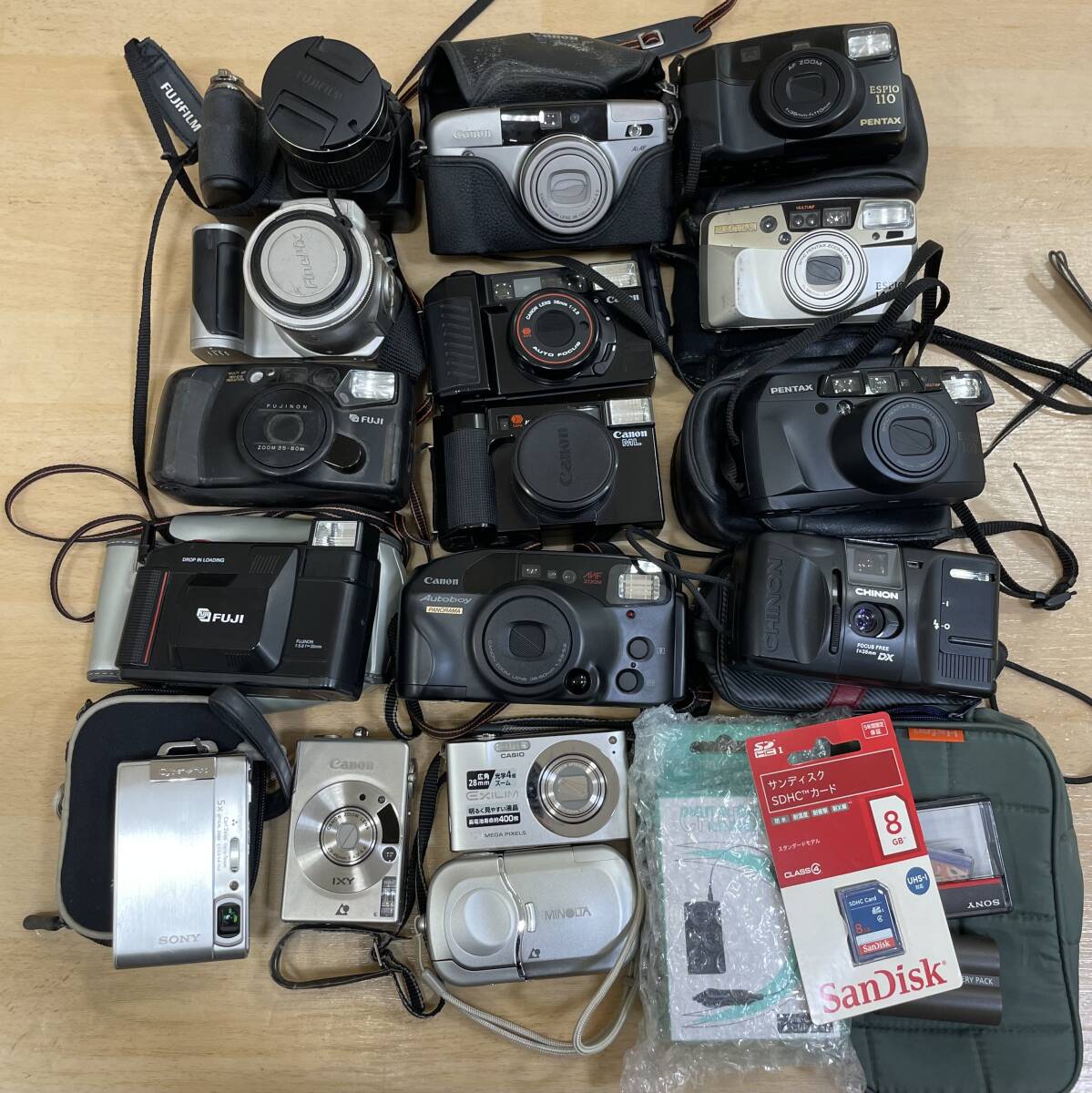 【5954】ジャンク品 カメラまとめ 16台 デジタルカメラ デジカメ フィルムカメラ FUJIFILM Canon PENTAX MINOLTA 等 現状品 中古品_画像1