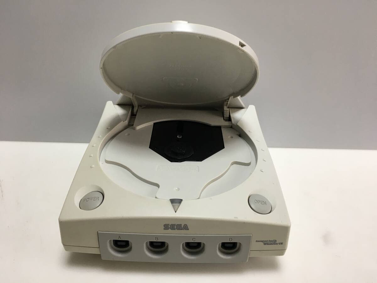 SEGA　Dreamcast　本体　HKT-3000　ジャンクRT-3705_画像3