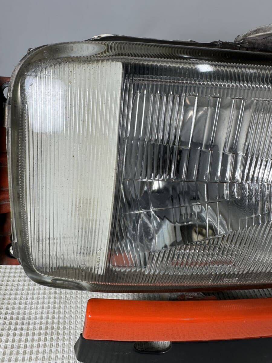 M 19-1-2いすゞ ギガ フォワード HID 100-21683 100-21691  ヘッドライトの画像5