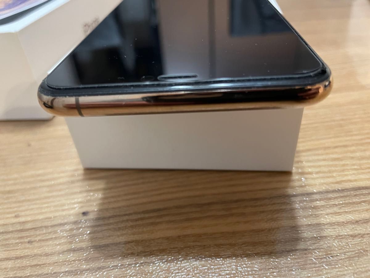 iPhone xs max  SIMフリー　64gb