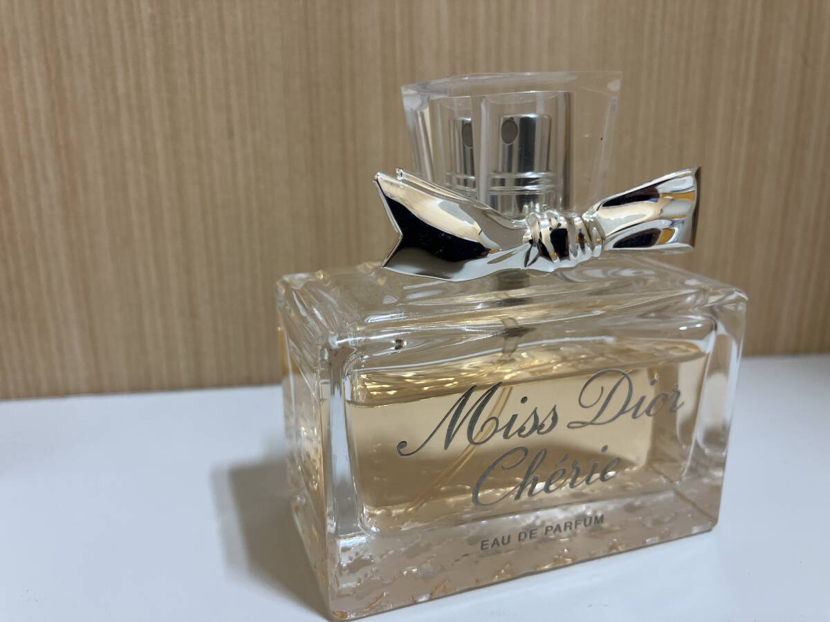 ☆ 美品 残量8割程度 ミスディオール シェリー MissDior Cherie 50ｍｌ 香水 Dior 管CARRの画像2