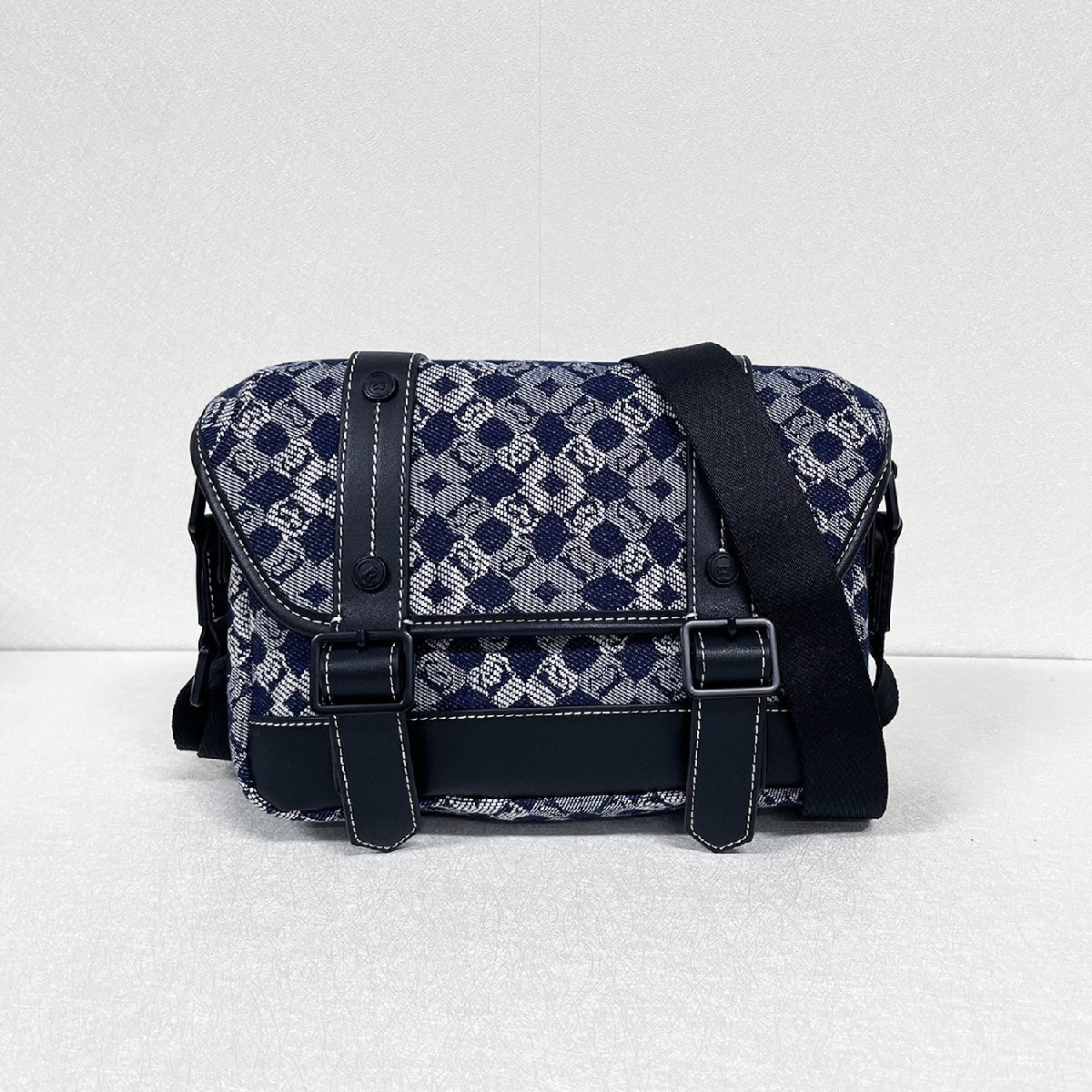  piece . Europe made * regular price 10 ten thousand * BVLGARY a departure *RISELIN shoulder bag on goods robust light weight Street total pattern diagonal .. shoulder .. Denim dressing up 