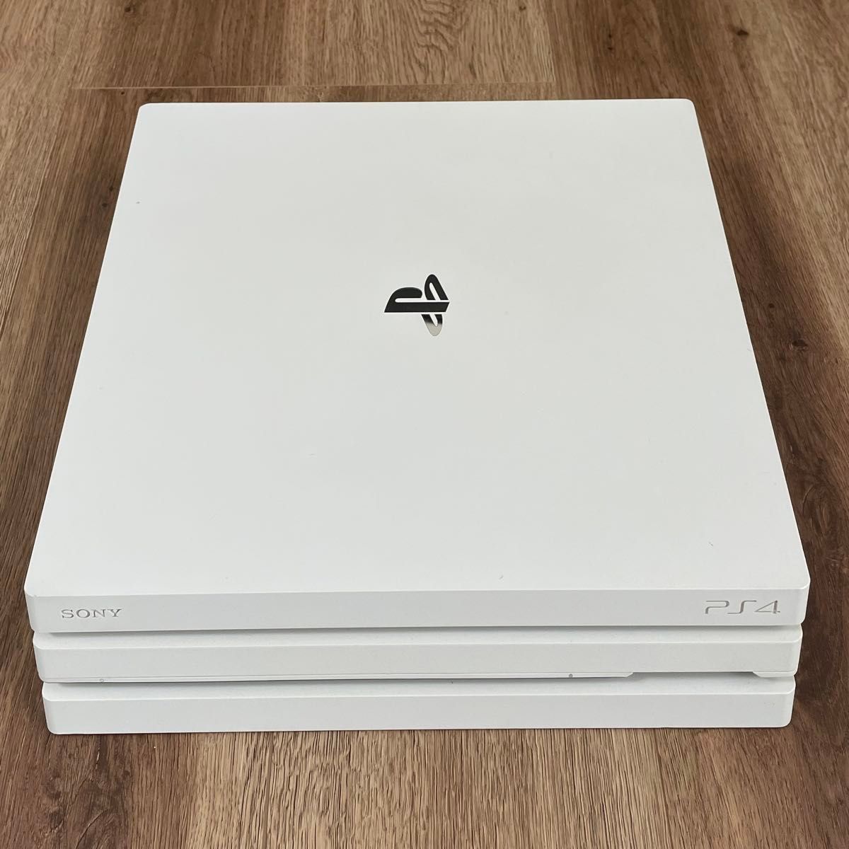 PlayStation4 PRO 1TB CUH-7000B グレイシャーホワイト