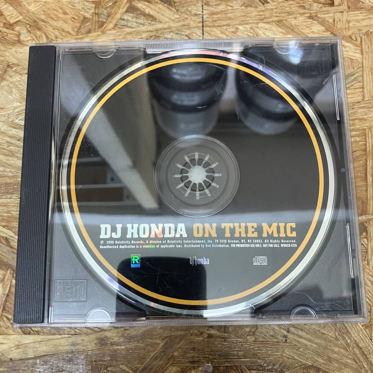 シ● HIPHOP,R&B DJ HONDA - ON THE MIC INST,シングル CD 中古品の画像1