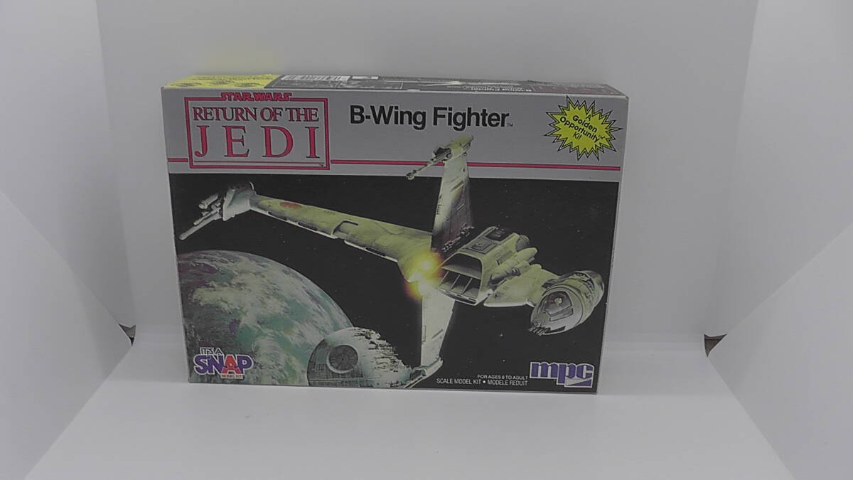 MPC Star Wars plastic model B wing Fighter STAR WARS