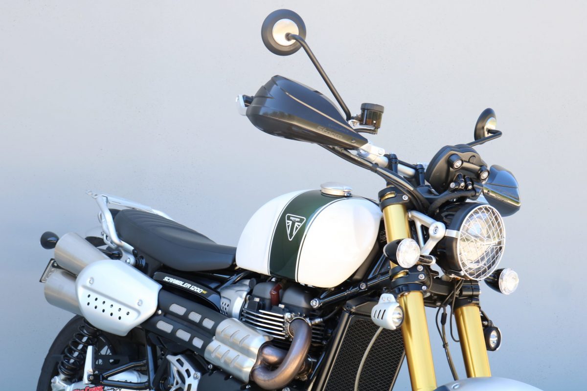 バークバスターズ ハンドガード(BHG-080) トライアンフ Scrambler1200 XE/XC 熱間鍛造強化アルミニウム製バックボーン2点締め 　　_Triumph Scrambler 1200 XC/XE Storm