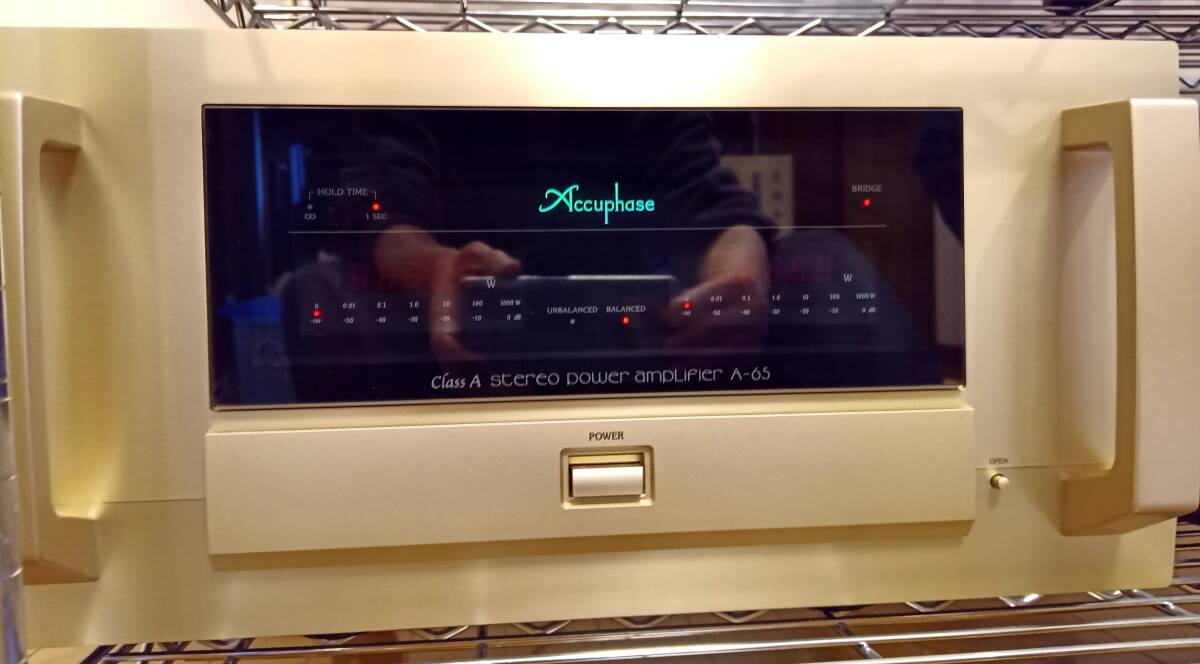 ① 激安 美品 Accuphase A-65 パワーアンプ アキュフェーズ　_画像2