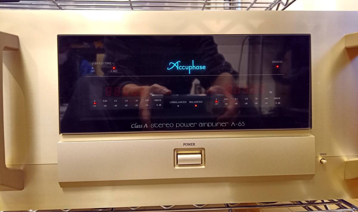 ② 美品 Accuphase A-65 パワーアンプ アキュフェーズ の画像2