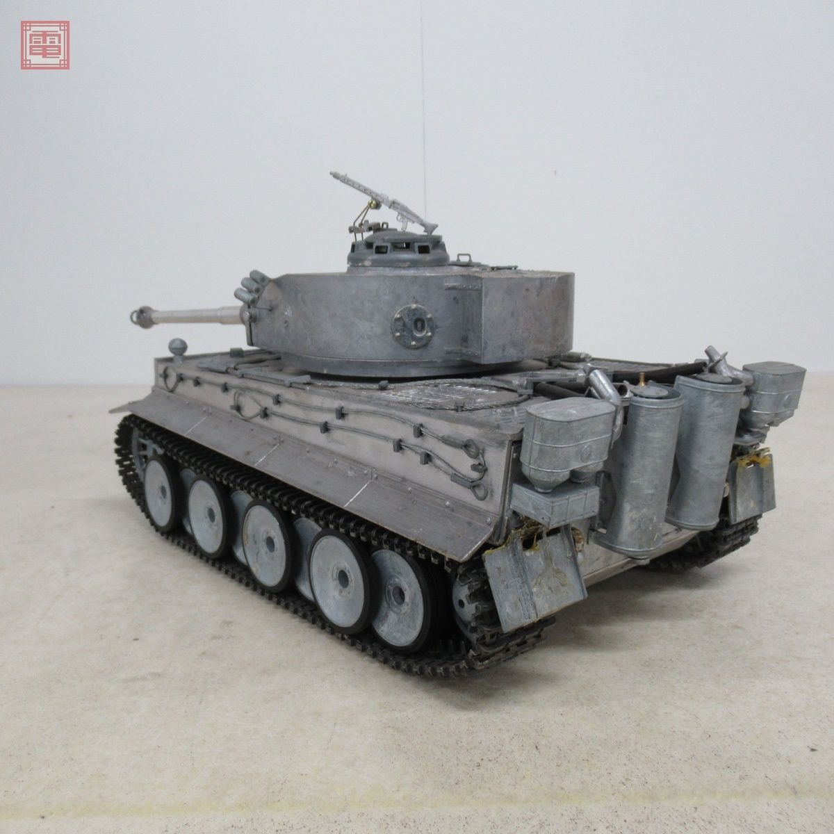 Matotoys 1/16 タイガーI METAL TANK SERIES ケース付 メタル 電動RC ラジコン 戦車 動作未確認 現状品【40_画像4