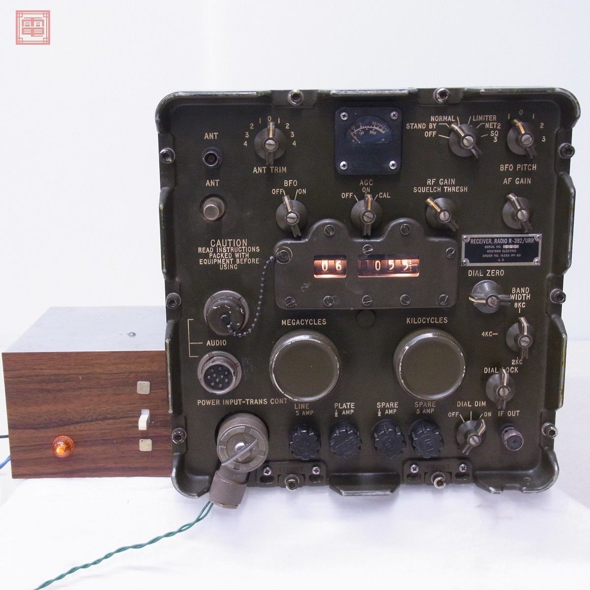 米軍 軍用無線機 R-278 B/GR RADIO RECEIVER ジャンク 70%OFF】 B/GR R-278 軍用無線機 米軍 RADIO メルカリ