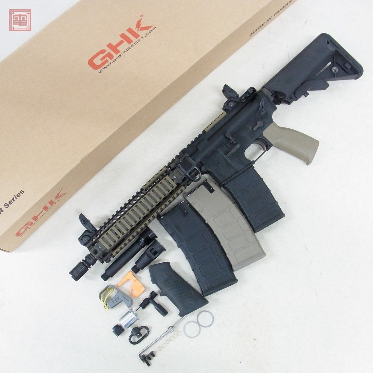 GHK ガスブロ MK18 MOD1 カスタム M4 スペアマガジン付 GBB ブローバック 現状品【40の画像1