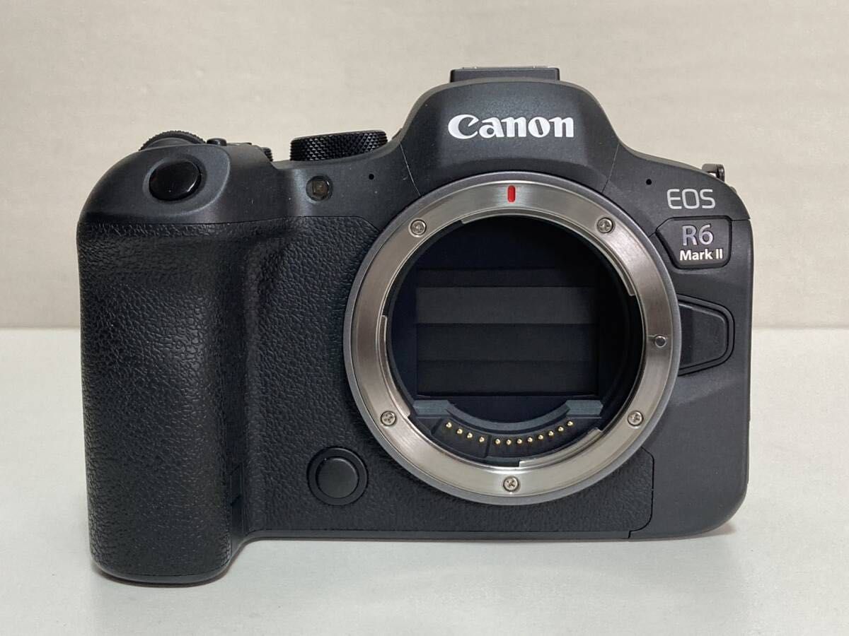 Canon EOS R6 Mark II フルサイズ ミラーレスカメラ ボディ Canon EOS R6 Mark II フルサイズ ミラーレスカメラ ボディ
