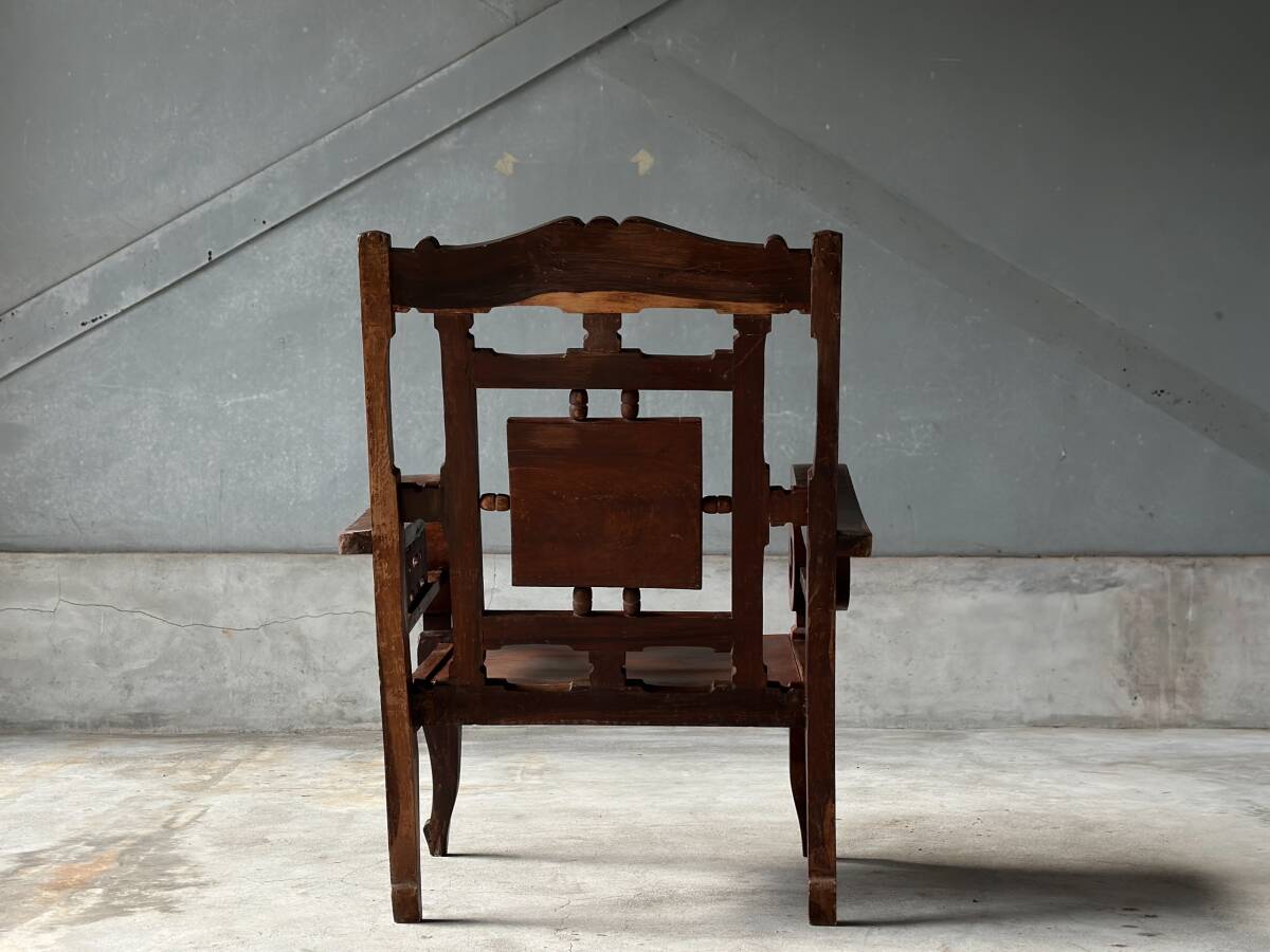 ベトナム アンティーク家具 古家具 椅子 イス ヴィンテージ家具 無垢材 古材 インテリア ディスプレイ ローチェア カフェ 木の椅子の画像7