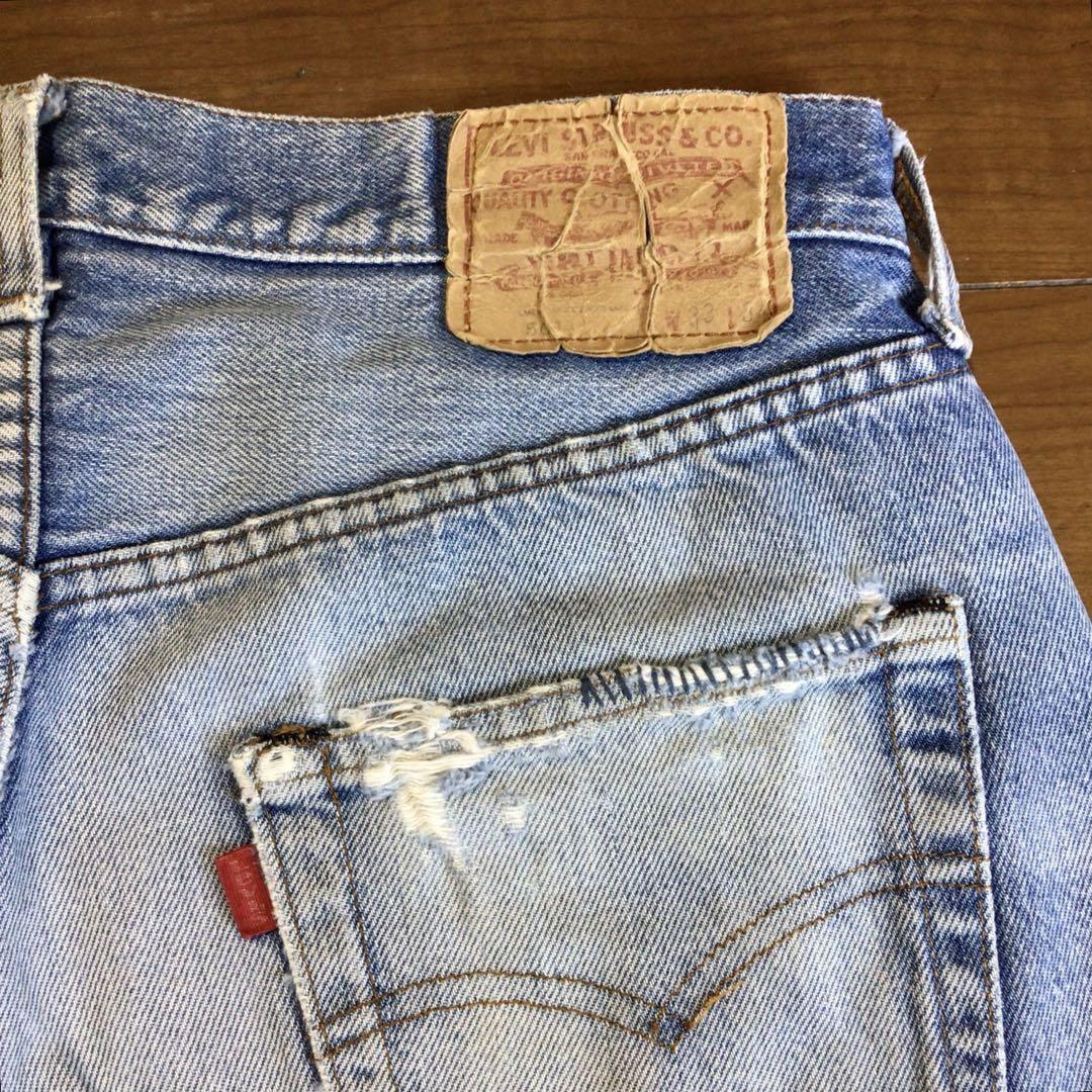 80sUSA製リーバイス501 赤耳 W33 股下78cm 裾チェーン 黒カン 80sUSA製リーバイス501 赤耳 W33 股下78cm 裾チェーン 黒カン