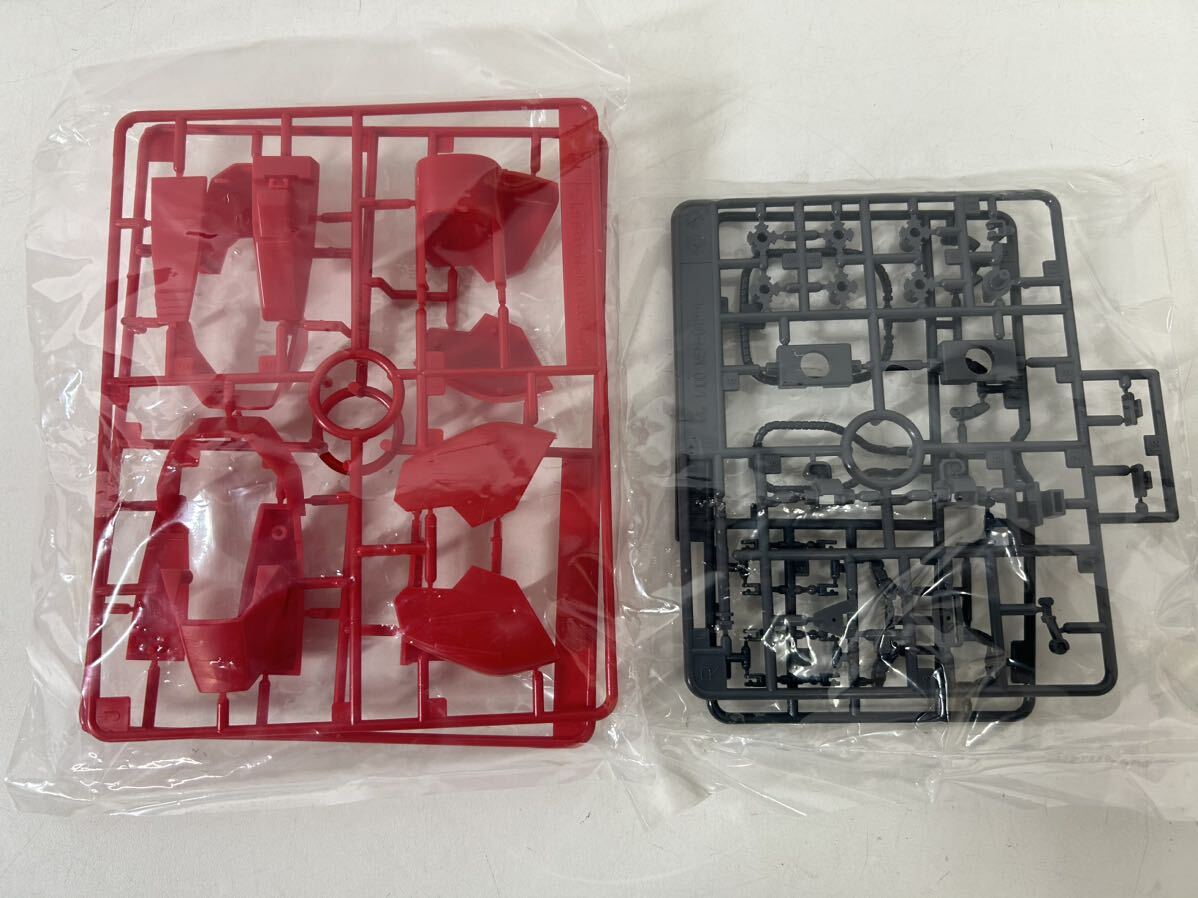 【同梱不可】バンダイ1/100 MG MSN-04 サザビーマスターグレードモデル 説明書欠品 箱いたみ有 未組立【36498】_画像6