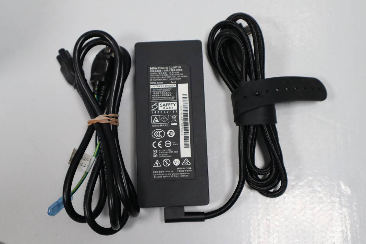 E7562 L RC30-02380100-0000 Lenovo 200W 19.5V 10.26A AC adapter 