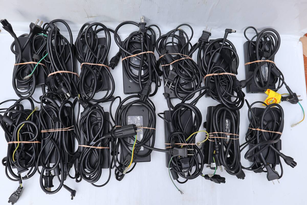E7808 L [14個セット] CHICONY 120W AC アダプタ A12-120P1A 19.5V-6.15A 外径約5.5mm 内径約2.5mm 動作品
