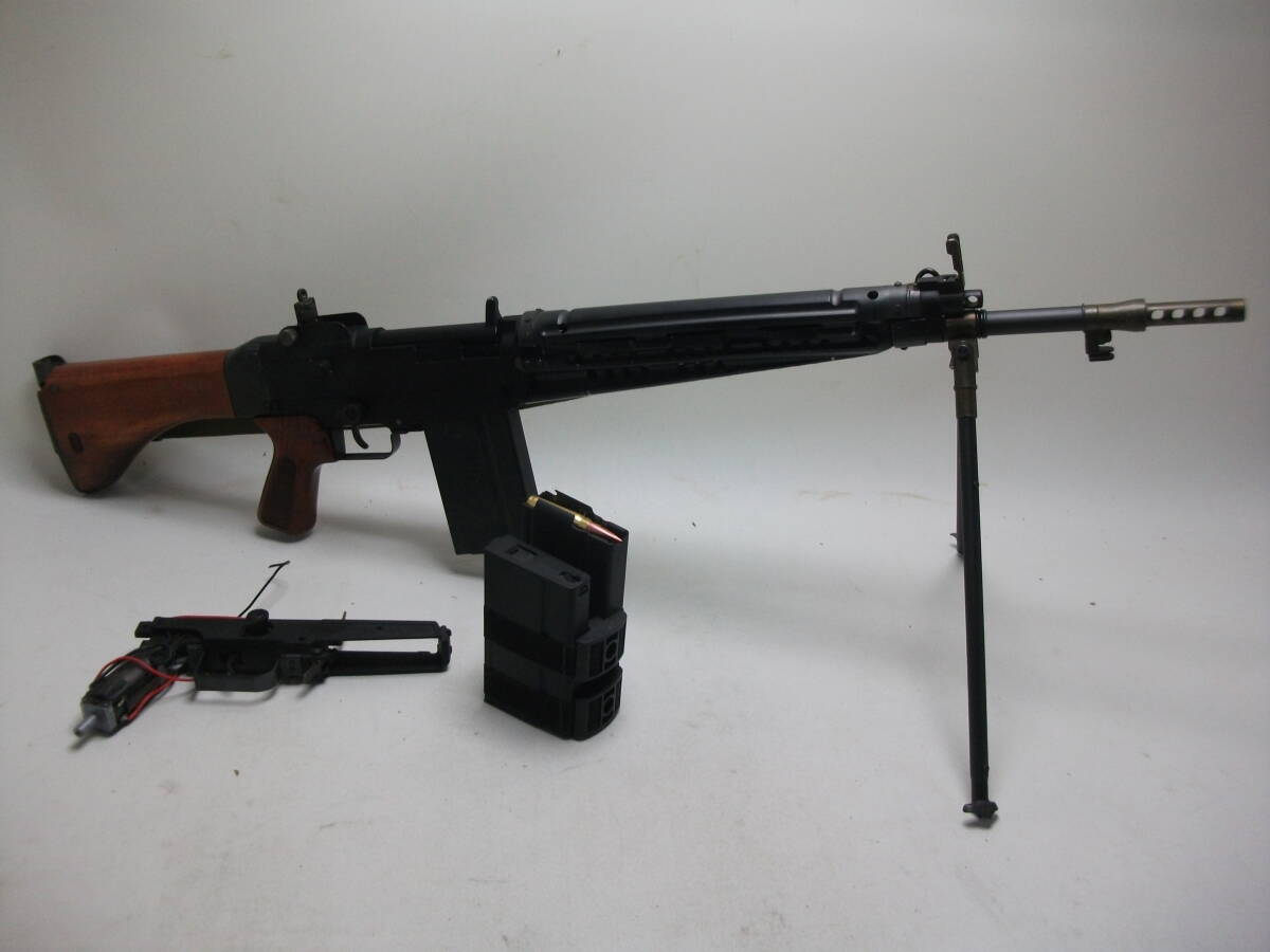 TOP 64式 自動小銃 木製ストック 仕様 M16 M1カービン M4 アサヒ MGC CMC タナカ マルシン コクサイ マルゴー タニオコバ 当時物 ジャンクの画像4