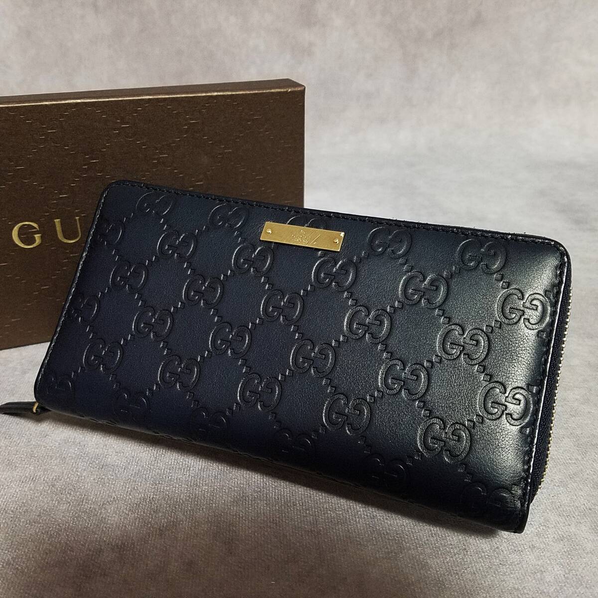 【極美品】　GUCCI　グッチ　正規品　男女兼用　GG シマ　本革　レザー　ラウンドファスナー長財布　ウォレット　保存箱