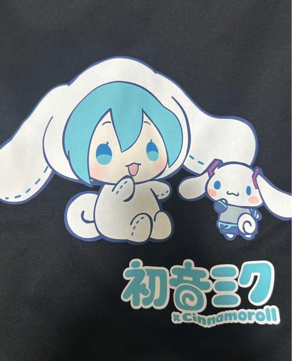 新品 サンリオ 初音ミク シナモロール バックプリント パーカー 3L 4L
