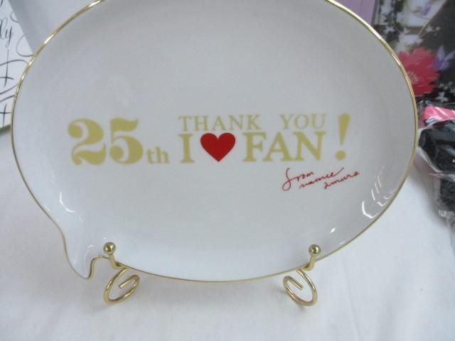 同梱可】良品 安室奈美恵 マグカップ 25周年 記念プレート お皿
