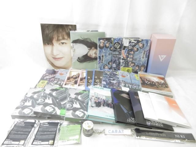 [ including in a package possible ] secondhand goods ..SEVENTEEN ENHYPEN &TEAM other official light stick ..CD etc. goods set 