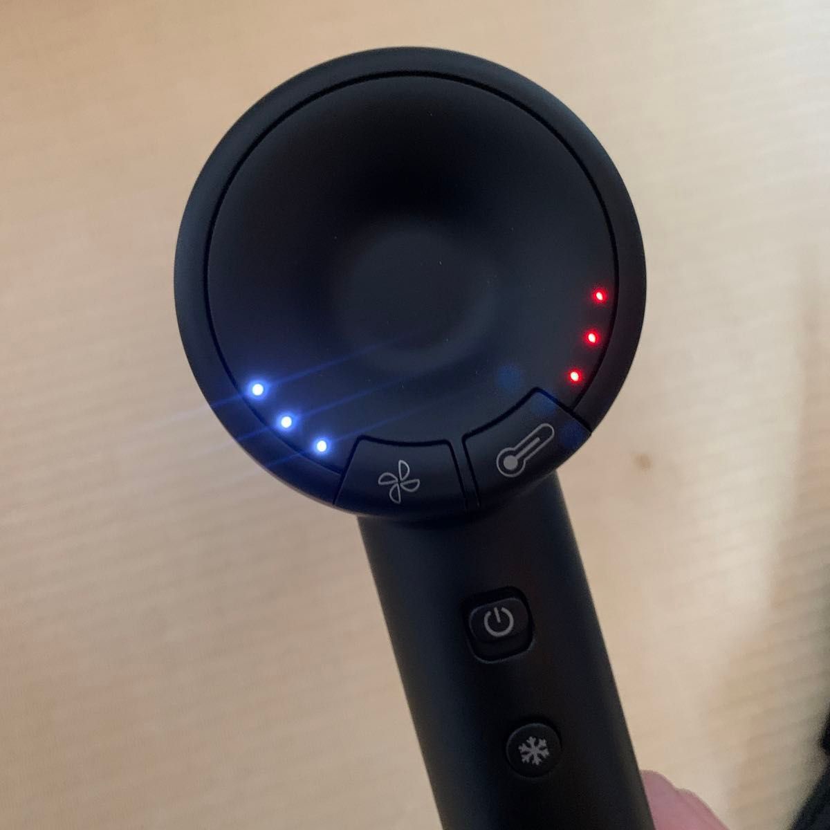 Yihai SW-S8 ヘアドライヤー 冷熱風切替 1500W|Yahoo!フリマ Yihai SW-S8 ヘアドライヤー 冷熱風切替 1500W|Yahoo!フリマ
