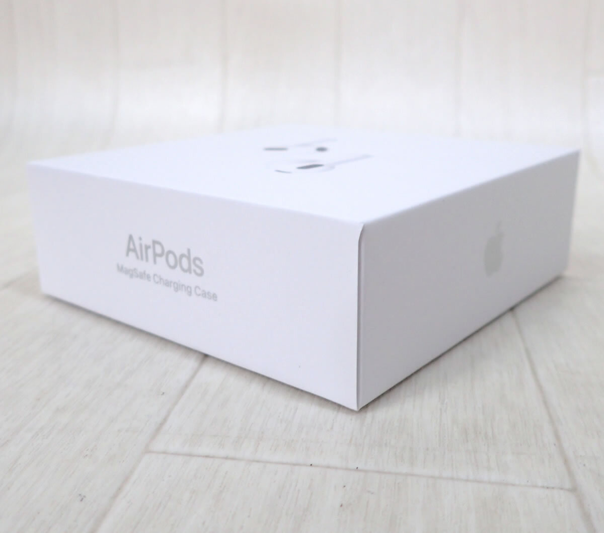 新品 未開封 Apple AirPods 第3世代 MME73J/A MagSafe充電ケース付き エアポッズ 発送520円～_画像4