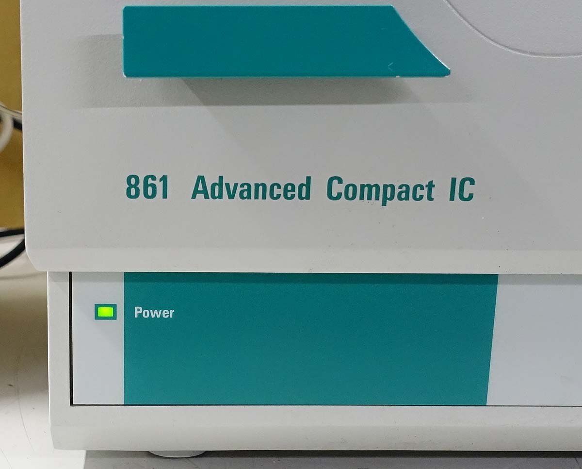 日通+ヤマト発送 通電確認 Metrohm 861 Advanced Compact IC 813 Compact Autosampler メトローム イオンクロマト U-620 理化学 S032101の画像7