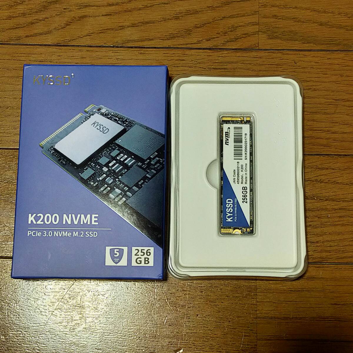 KYSSD K200 内蔵SSD 256GB NVMe M.2 2280 PCIe Gen 3.0×4 3D NAND 日本国内5年保証 使用時間1Ｈ未使用に近い 2024/3購入 領収書あり_画像1