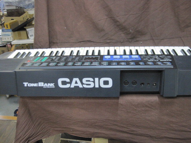 【P114】CASIO カシオ 電子キーボード CT-655 TONE BANK 61鍵盤ピアノ キーボード 音出し確認済 ACアダプタ付の画像6