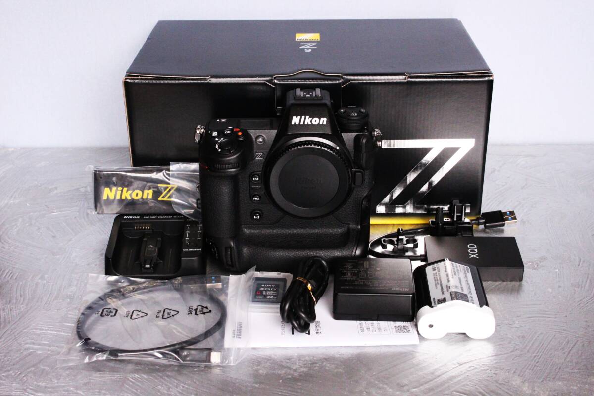 ※美品　Nikon Z 9 ボディ　ニコン　作動確認済み　元箱＆付属品　_画像1