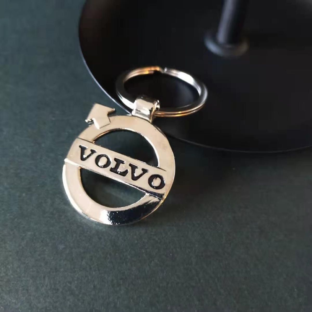 VOLVO キーホルダー キーリング 合金 ピカピカ ボルボキーホルダー ボルボキーリング